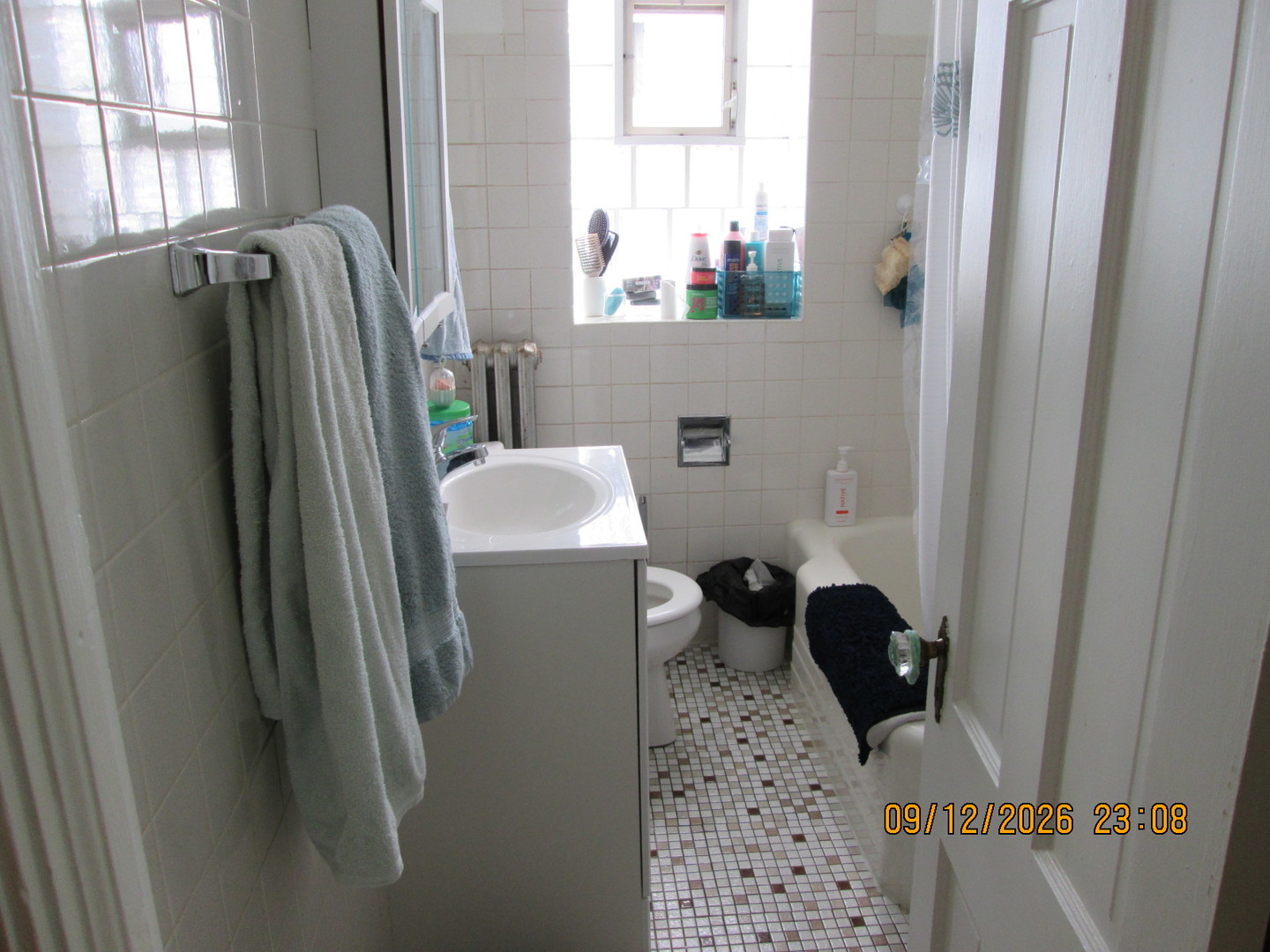 7326 W Irving Park Road Property Photo 23