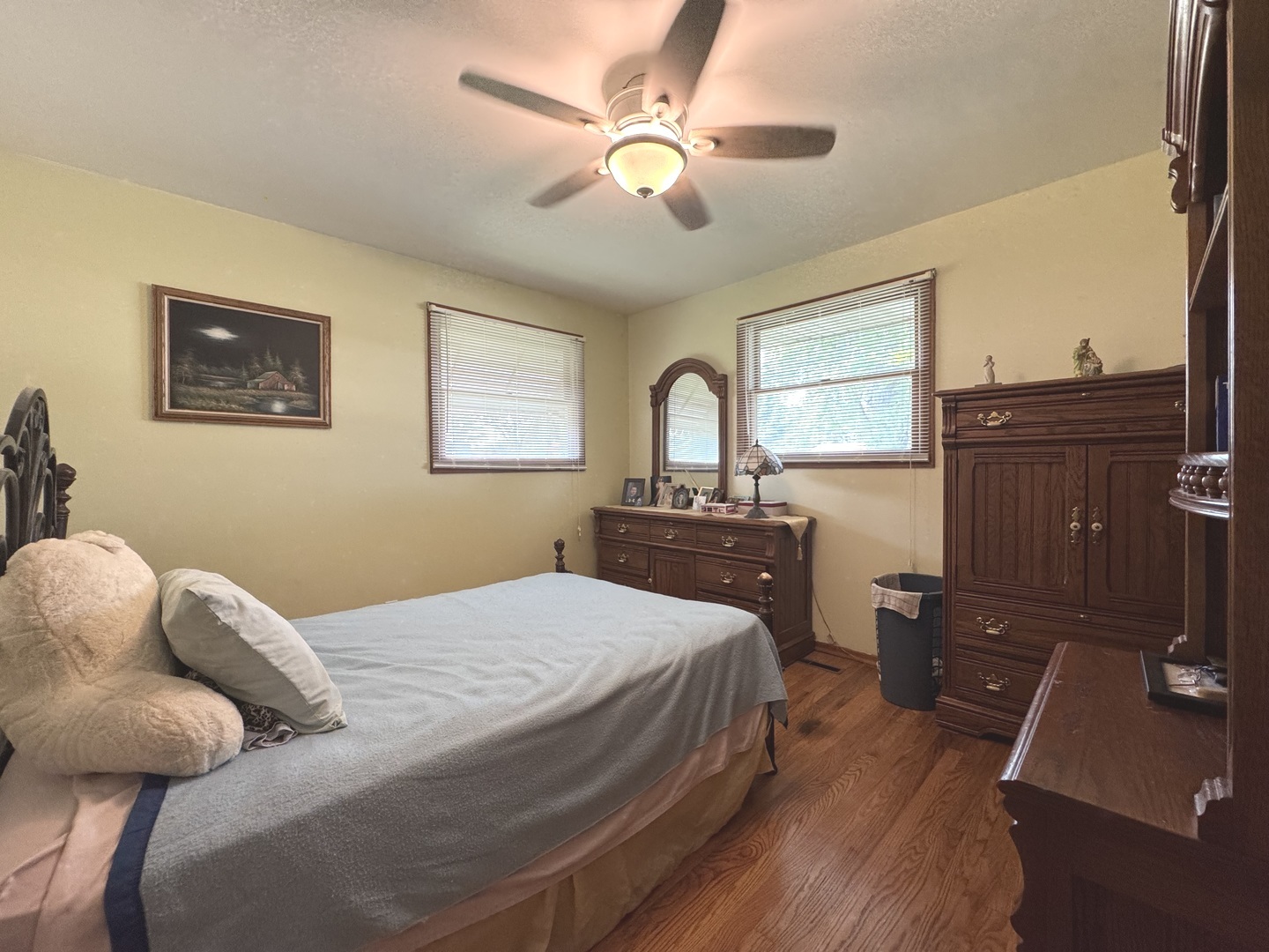 646 Evergreen Lane Property Photo 6
