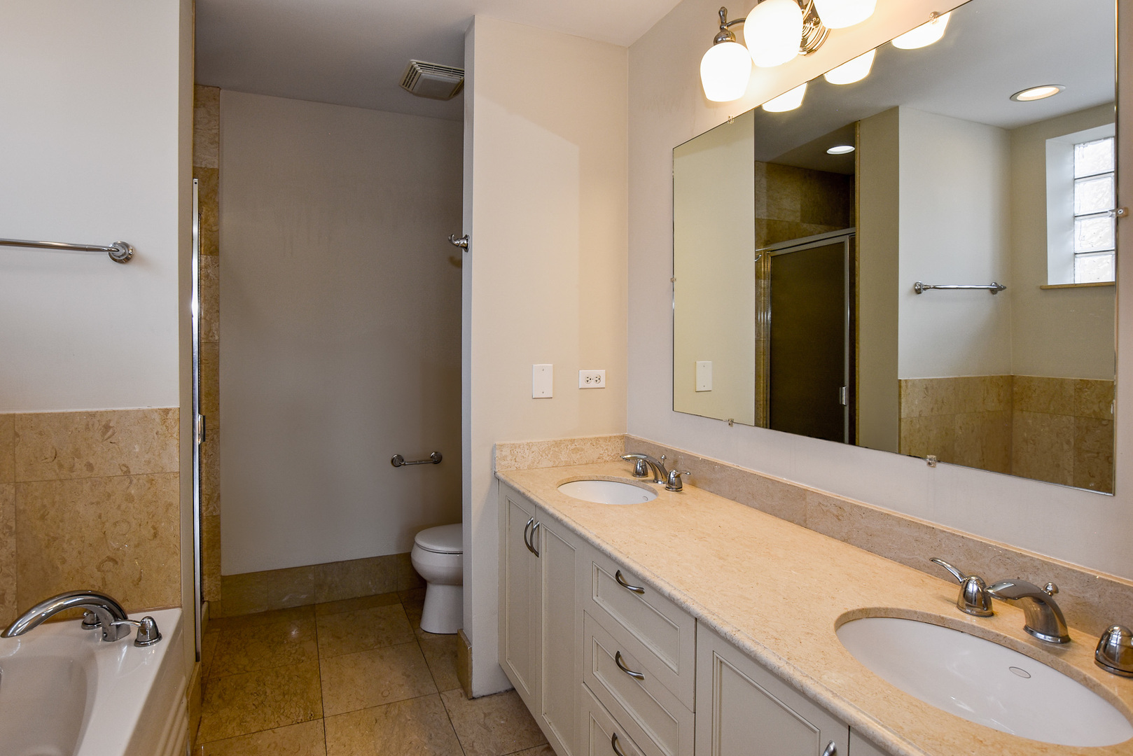 2942 N Lincoln Avenue 3s Property Photo 15