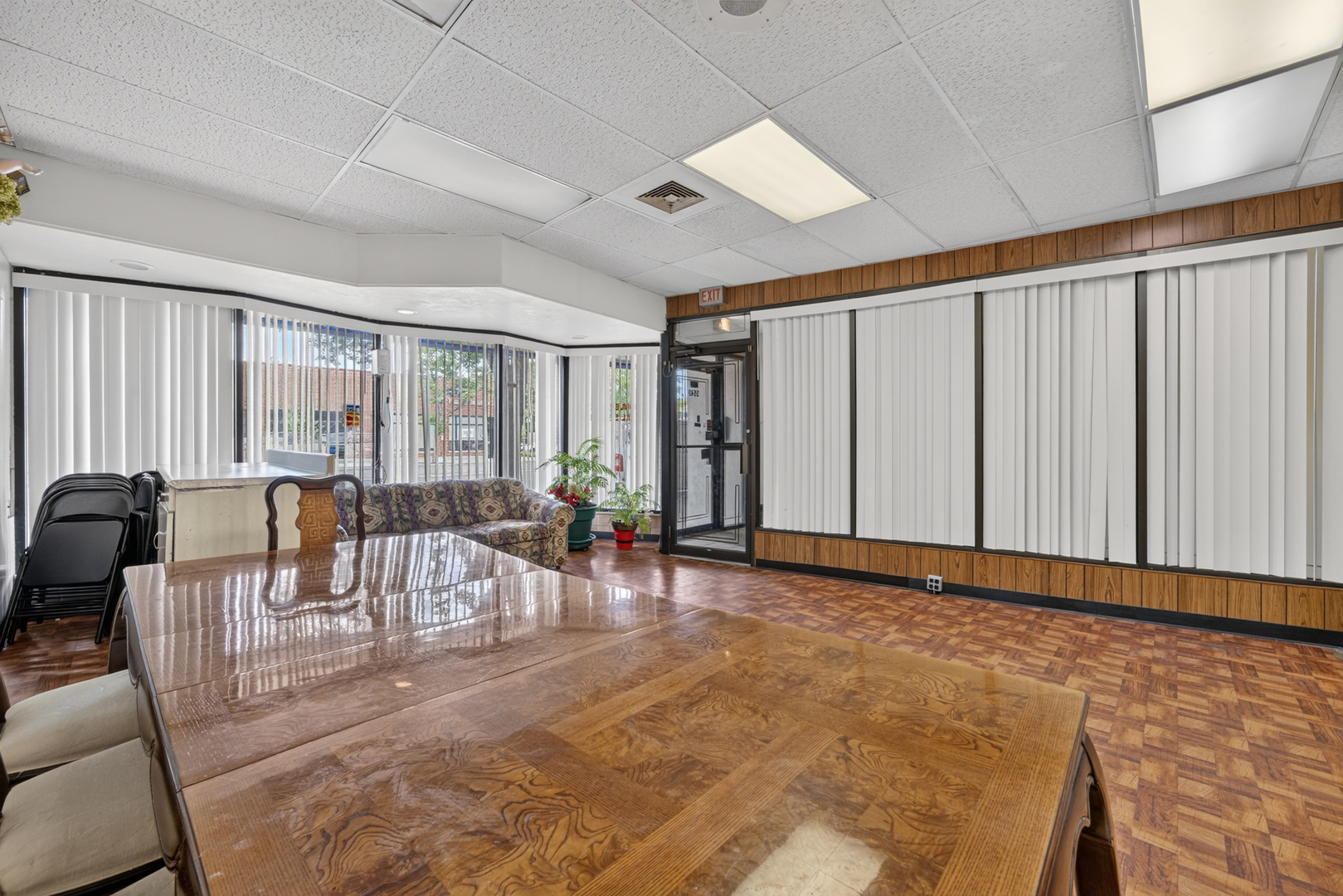 3549 W Irving Park Road 1f Property Photo 2