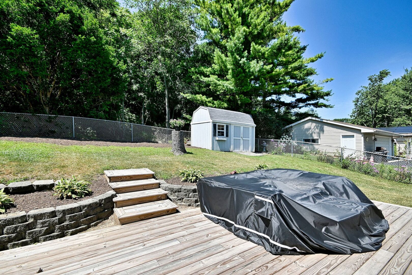 42 S Hickory Avenue Property Photo 32