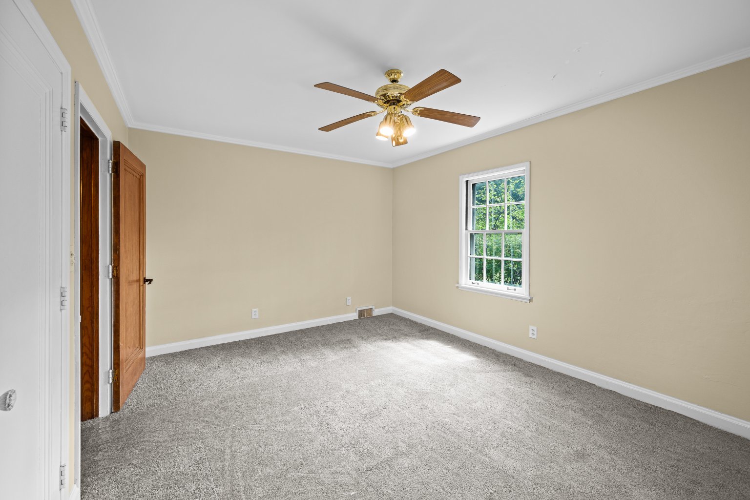 2301 15th Avenue Property Photo 35