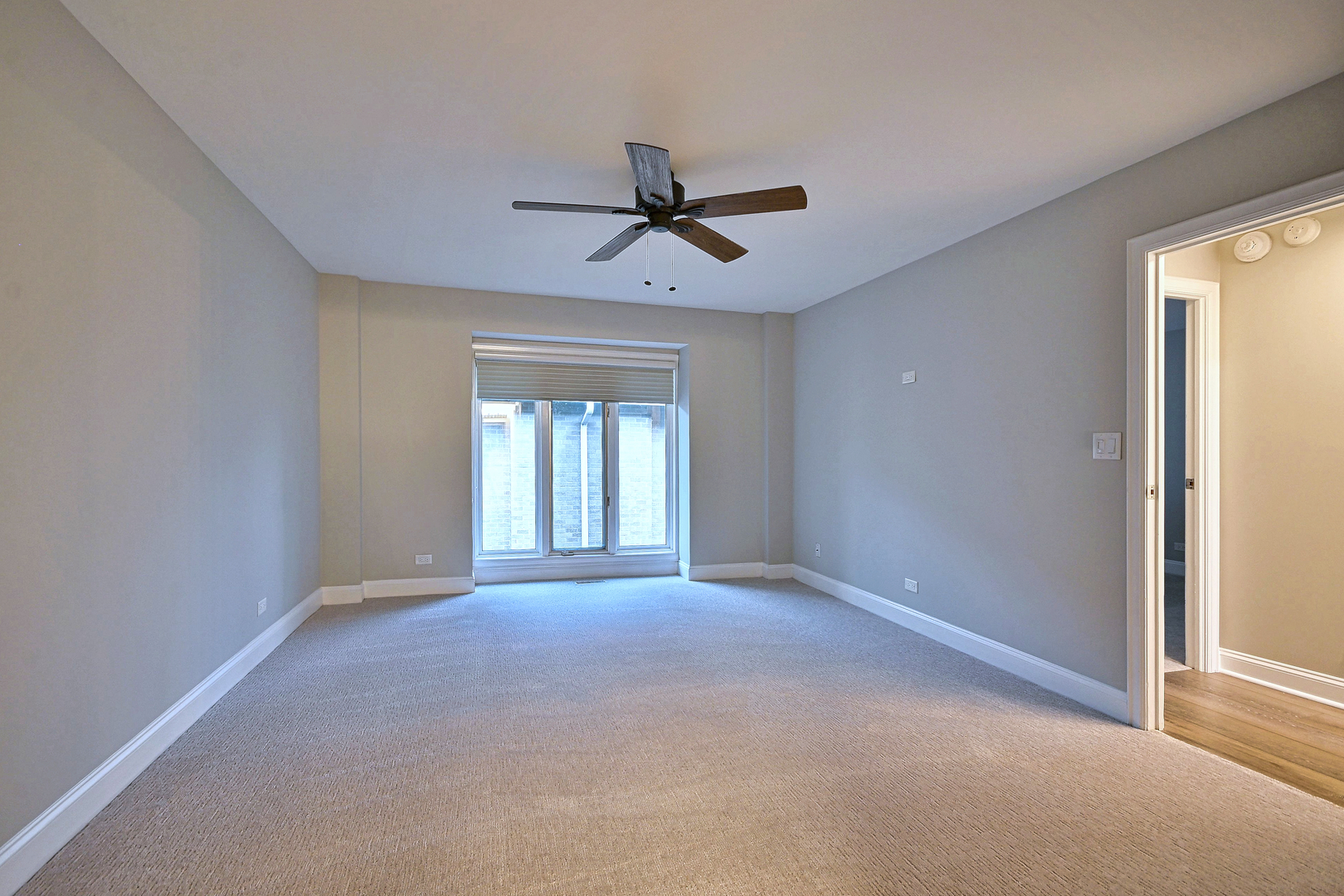 1 Oak Brook Club Drive A309 Property Photo 18