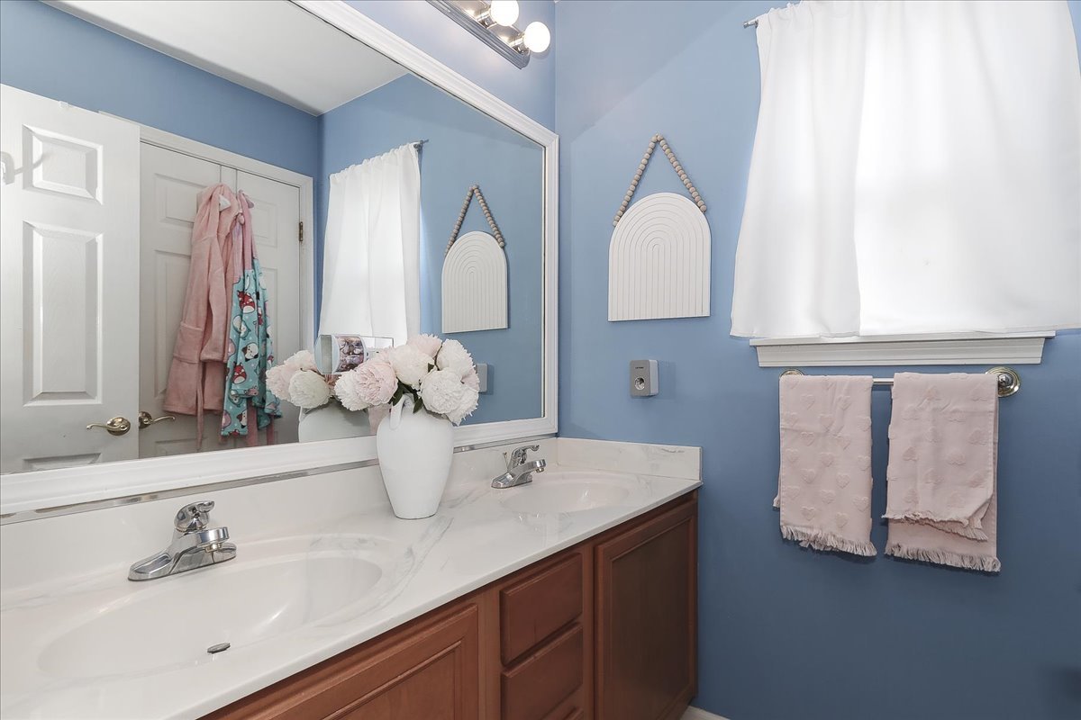 3112 Thunderbird Court Property Photo 27