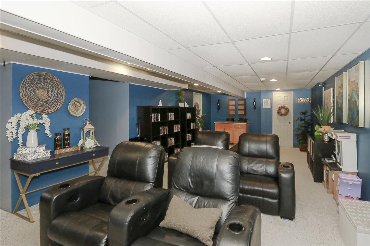 3112 Thunderbird Court Property Photo 33