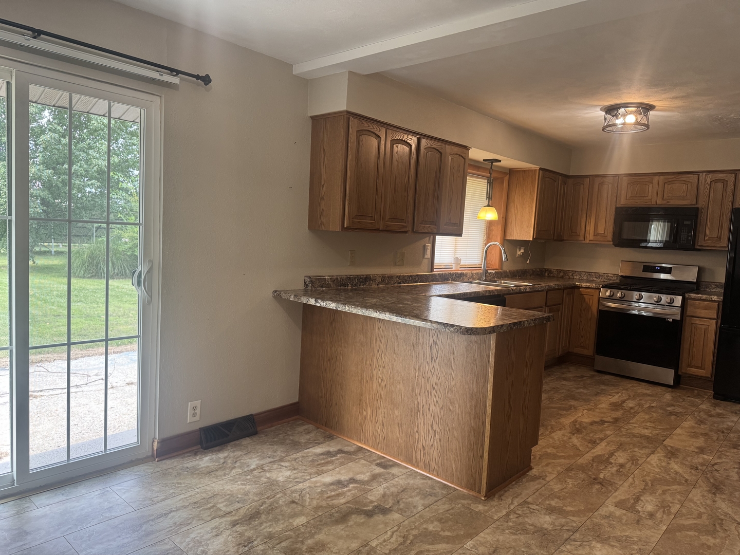 507 W Jefferson Avenue Property Photo 10