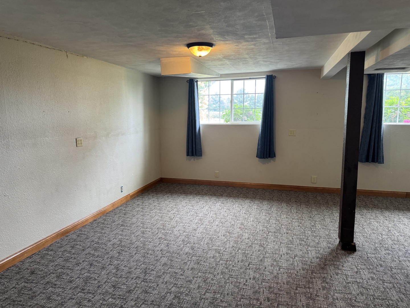 507 W Jefferson Avenue Property Photo 29