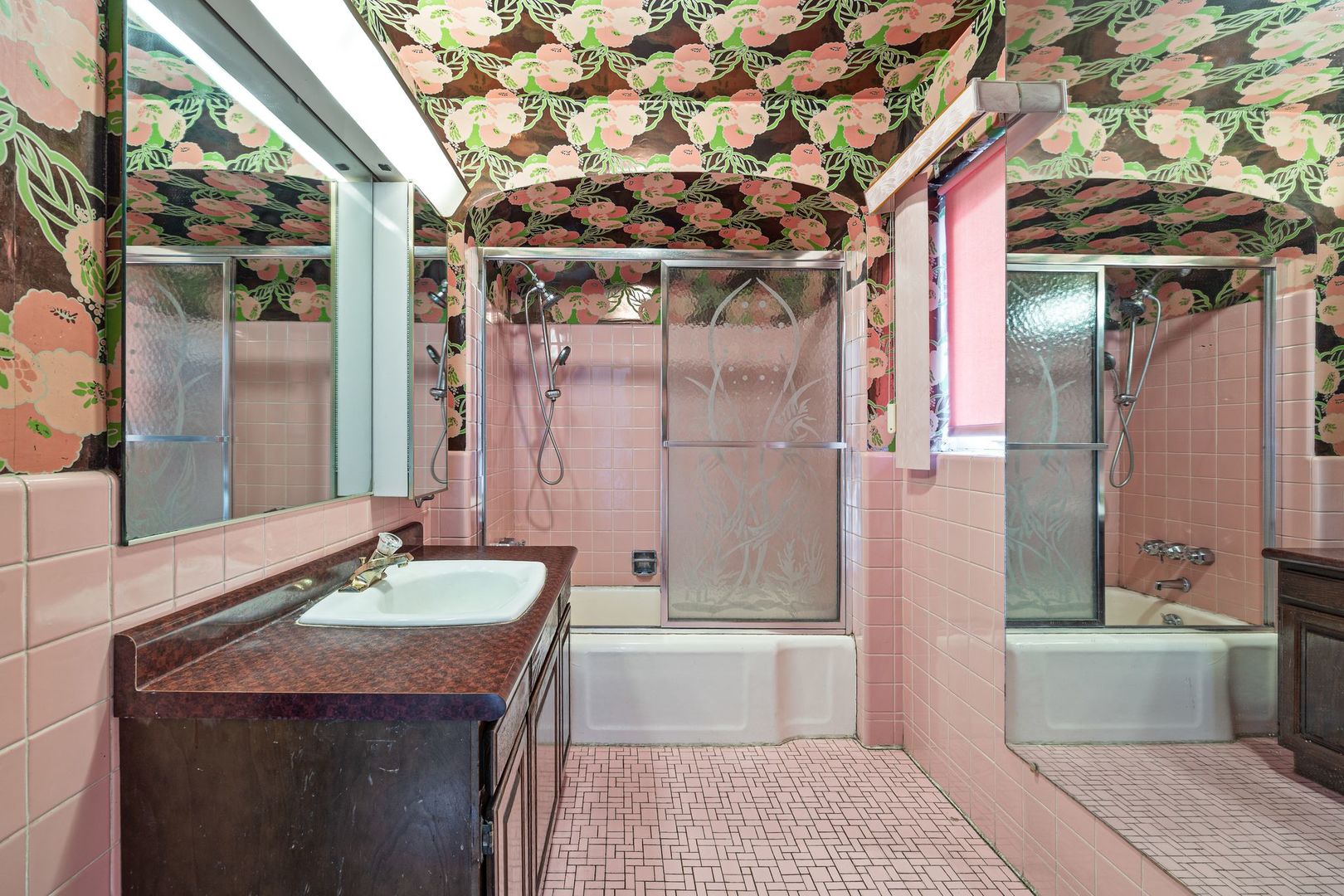 2907 W Bryn Mawr Avenue Property Photo 14