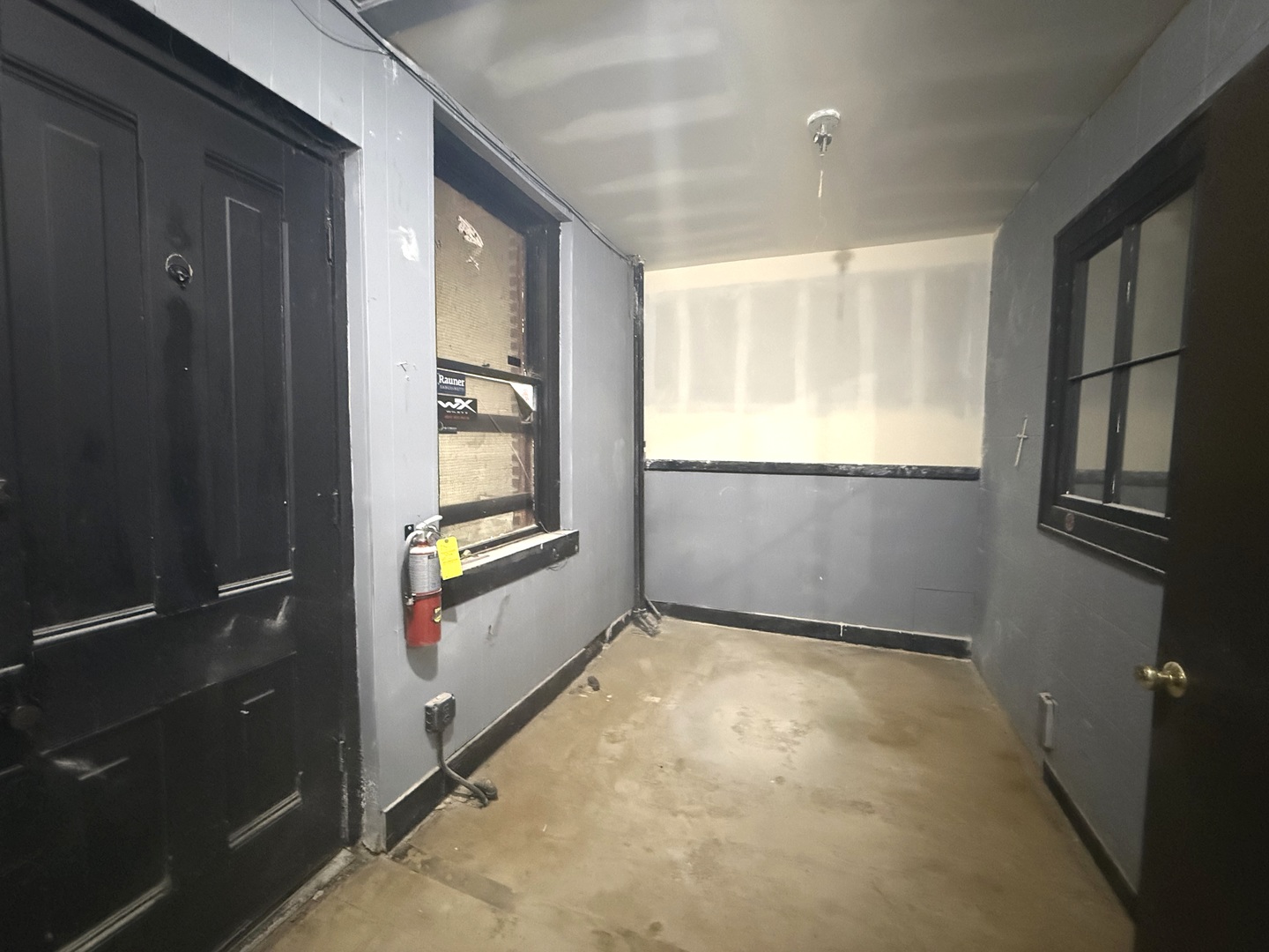 26 E Downer Place Property Photo 11