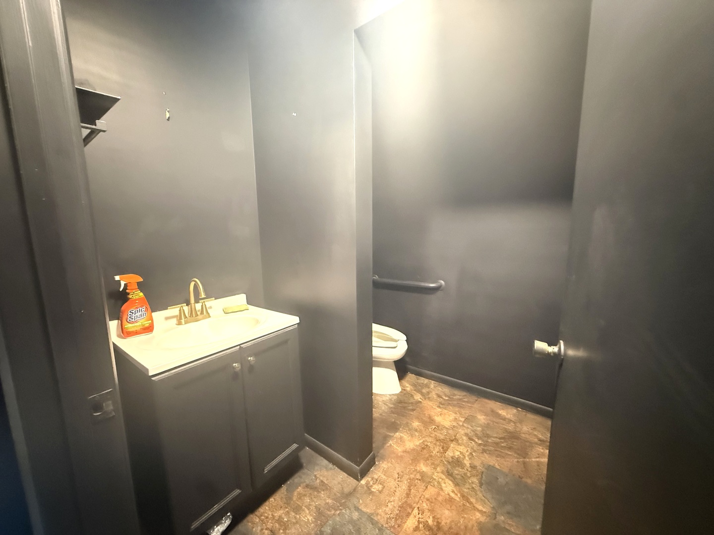 26 E Downer Place Property Photo 16