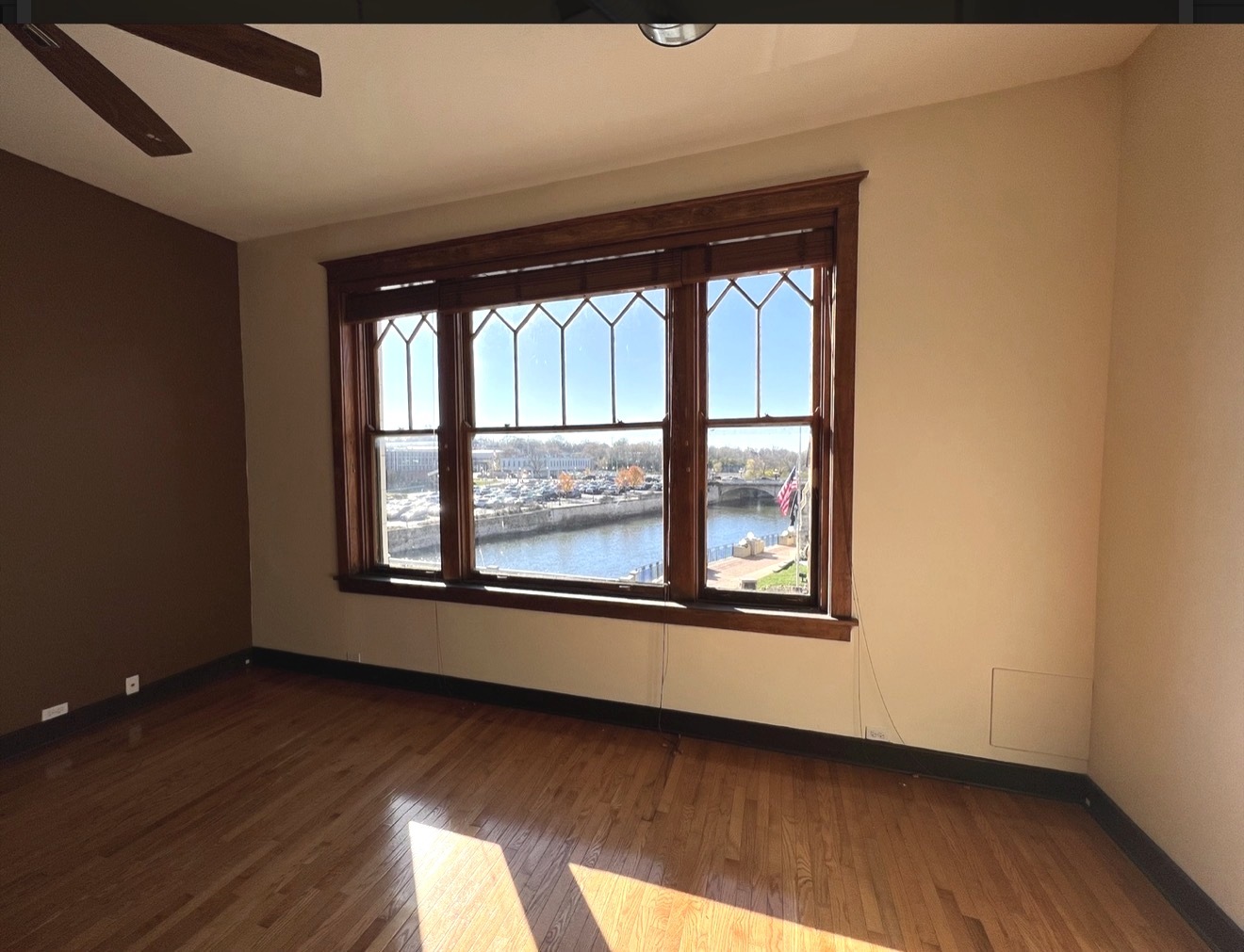 26 E Downer Place Property Photo 18
