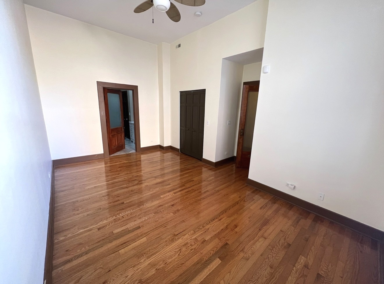26 E Downer Place Property Photo 24
