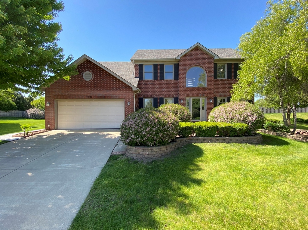 720 Kendridge Court Property Photo 1
