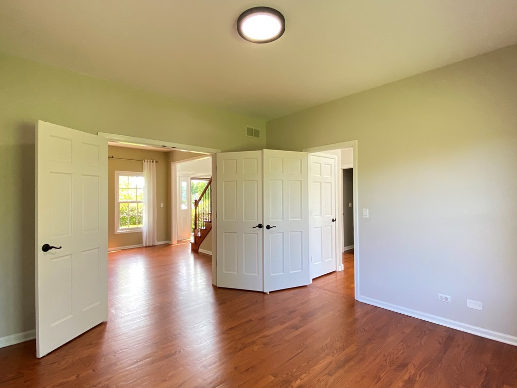 720 Kendridge Court Property Photo 7