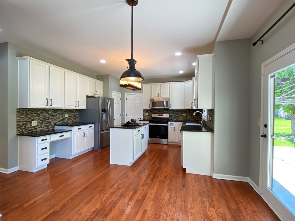 720 Kendridge Court Property Photo 11