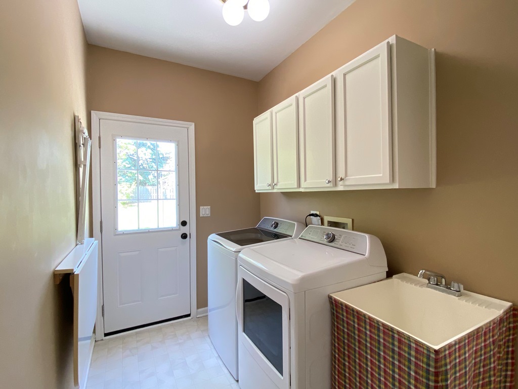720 Kendridge Court Property Photo 16