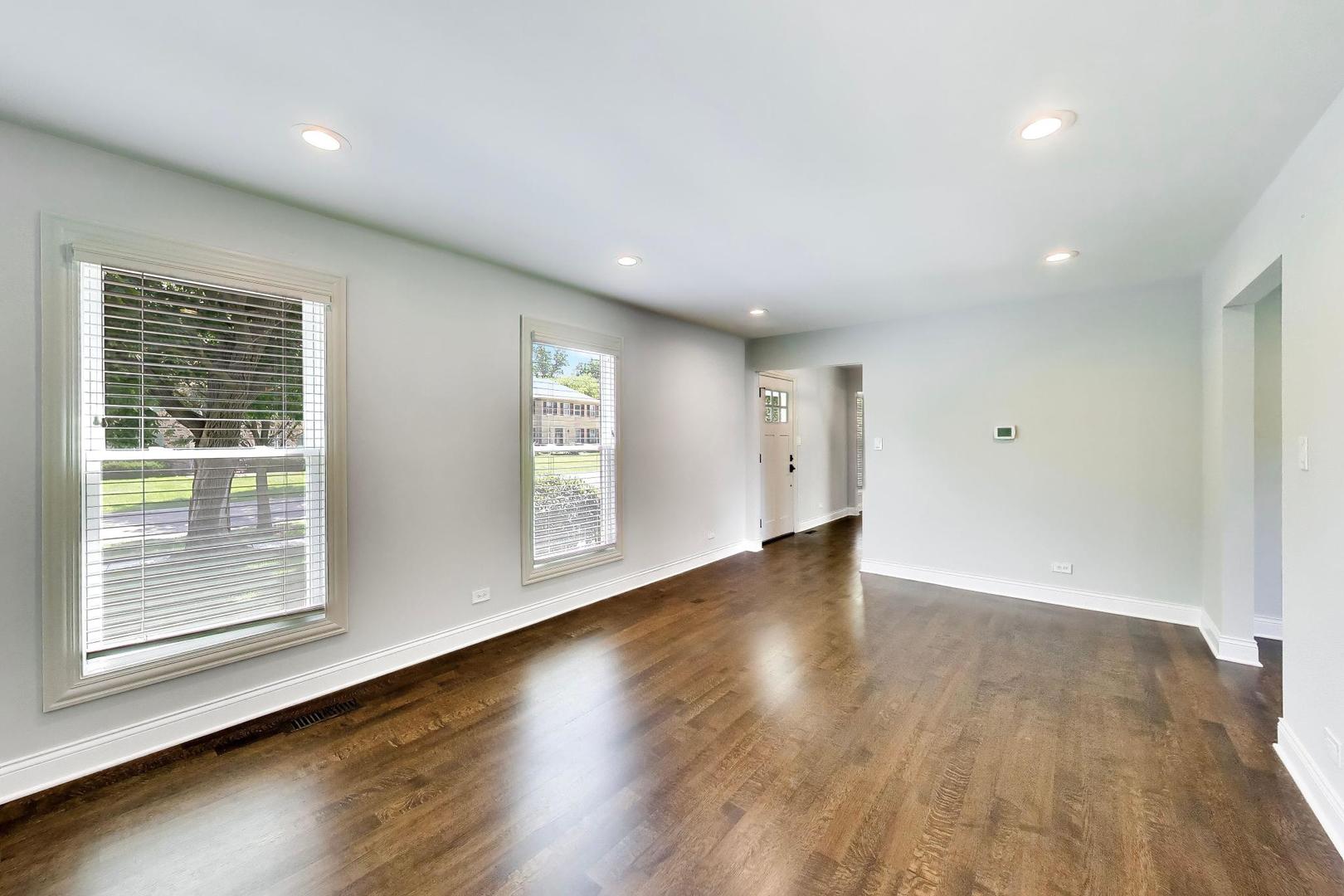 5502 Groveside Lane Property Photo 7