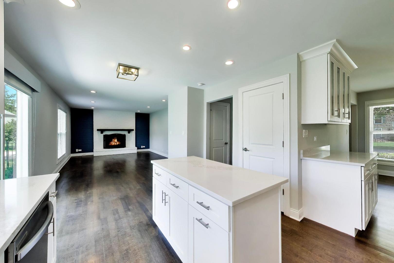 5502 Groveside Lane Property Photo 13