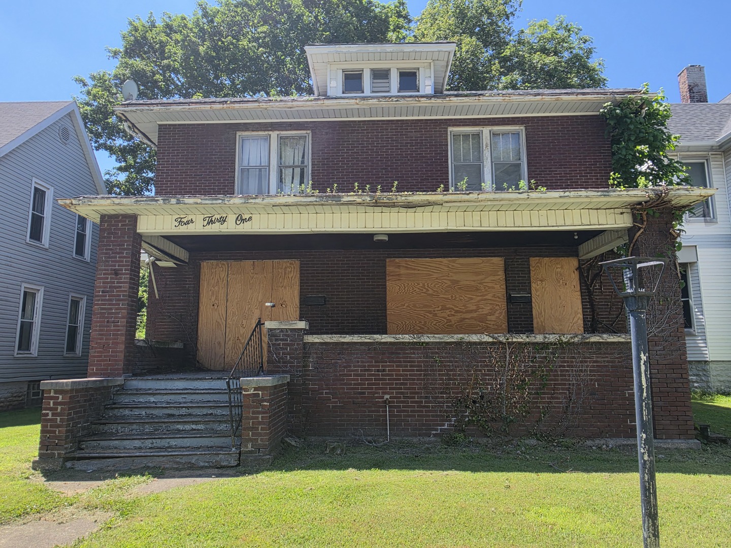 431 S Harrison Avenue Property Photo 1