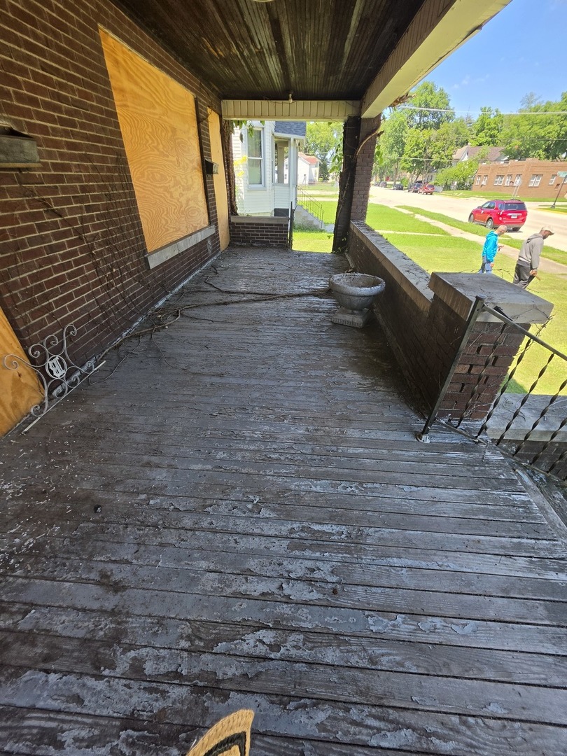 431 S Harrison Avenue Property Photo 3
