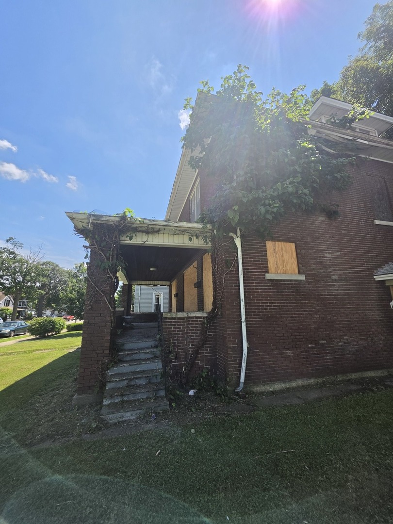 431 S Harrison Avenue Property Photo 5