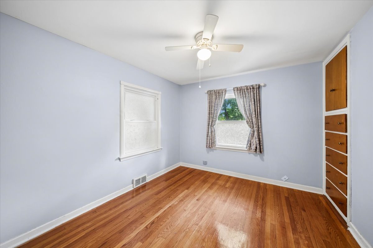 2444 183rd Street Property Photo 11