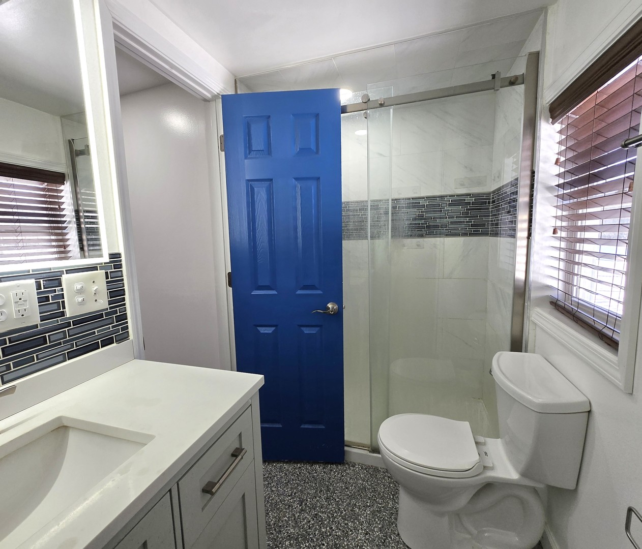 6n221 Virginia Road Property Photo 9