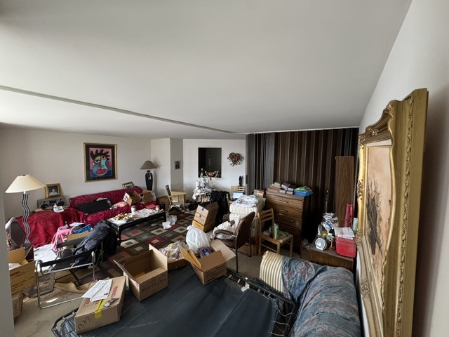 5415 N Sheridan Road 812 Property Photo 3