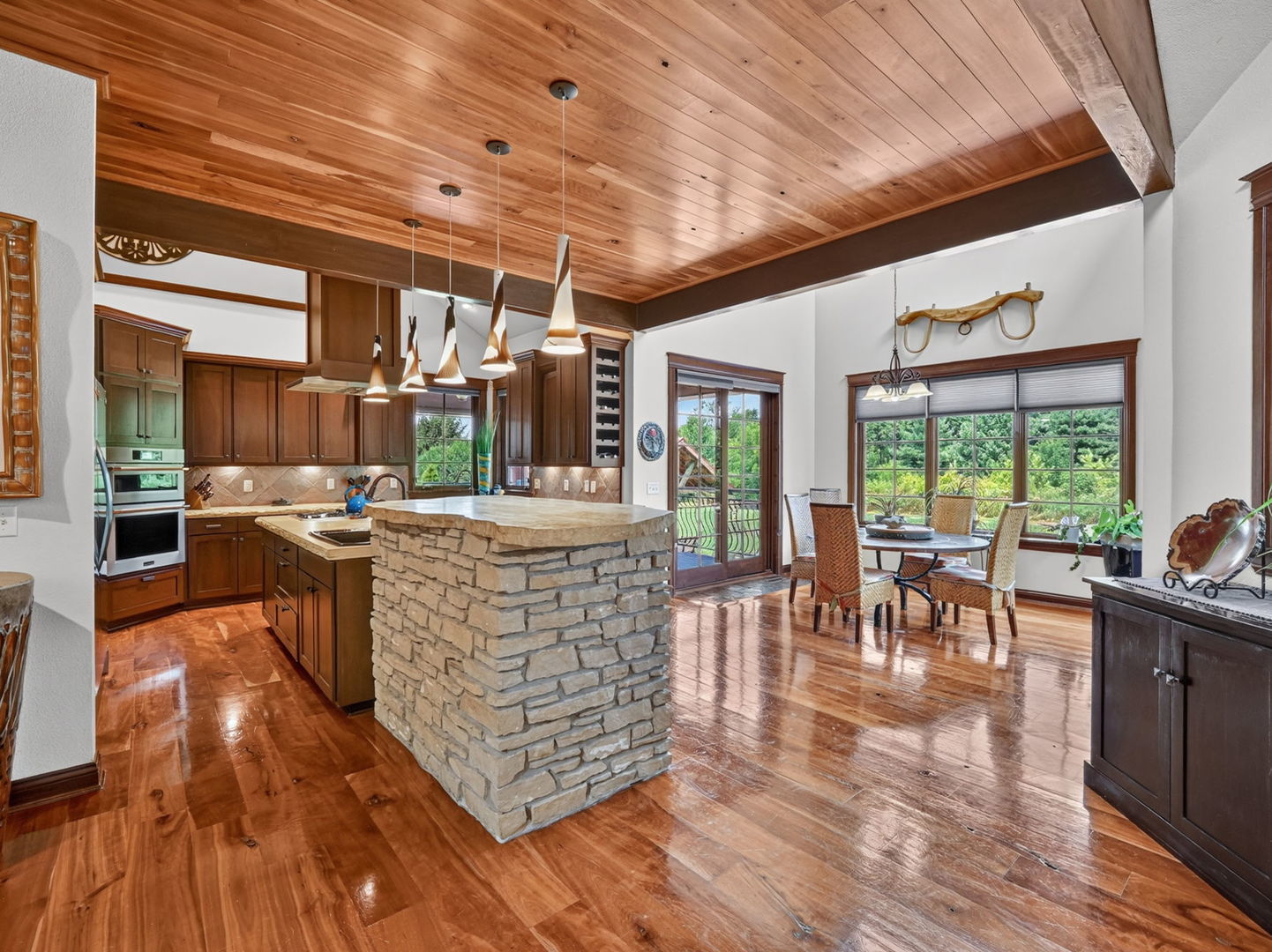 6871 Montague Road Property Photo 9