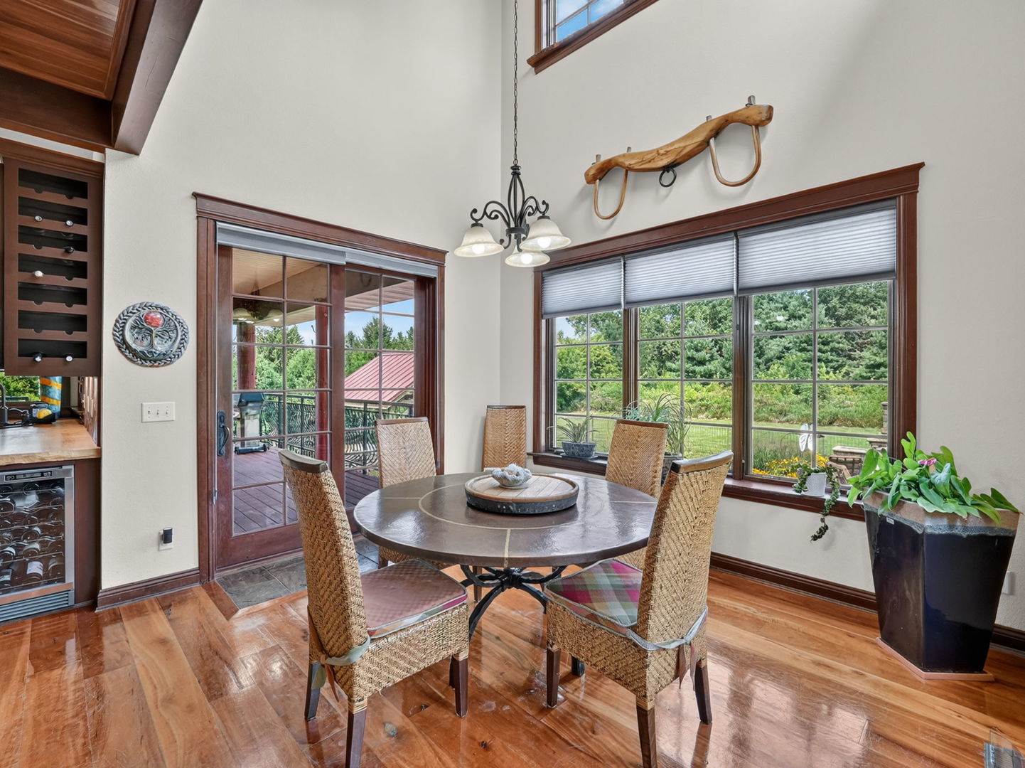 6871 Montague Road Property Photo 11