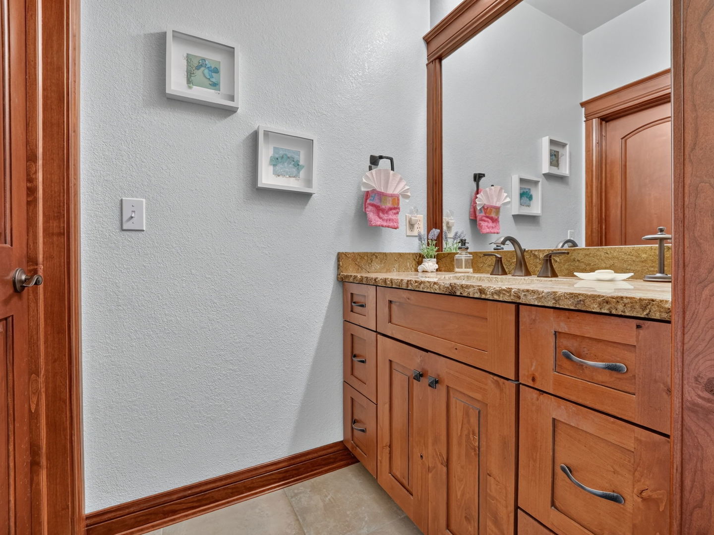 6871 Montague Road Property Photo 37