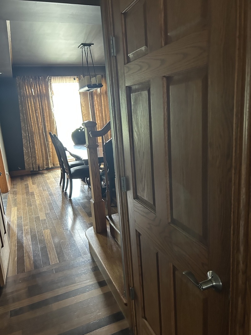1910 Parkside Drive Property Photo 22