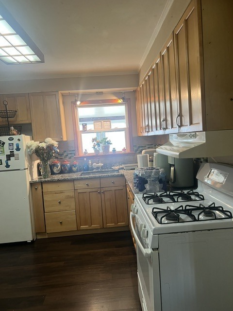 12717119 Property Photo 10
