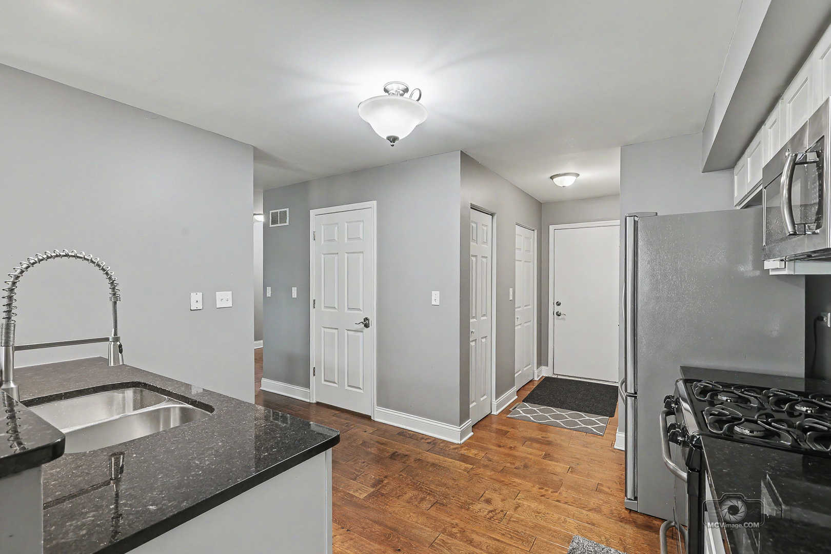 16602 Willow Walk Drive Property Photo 10