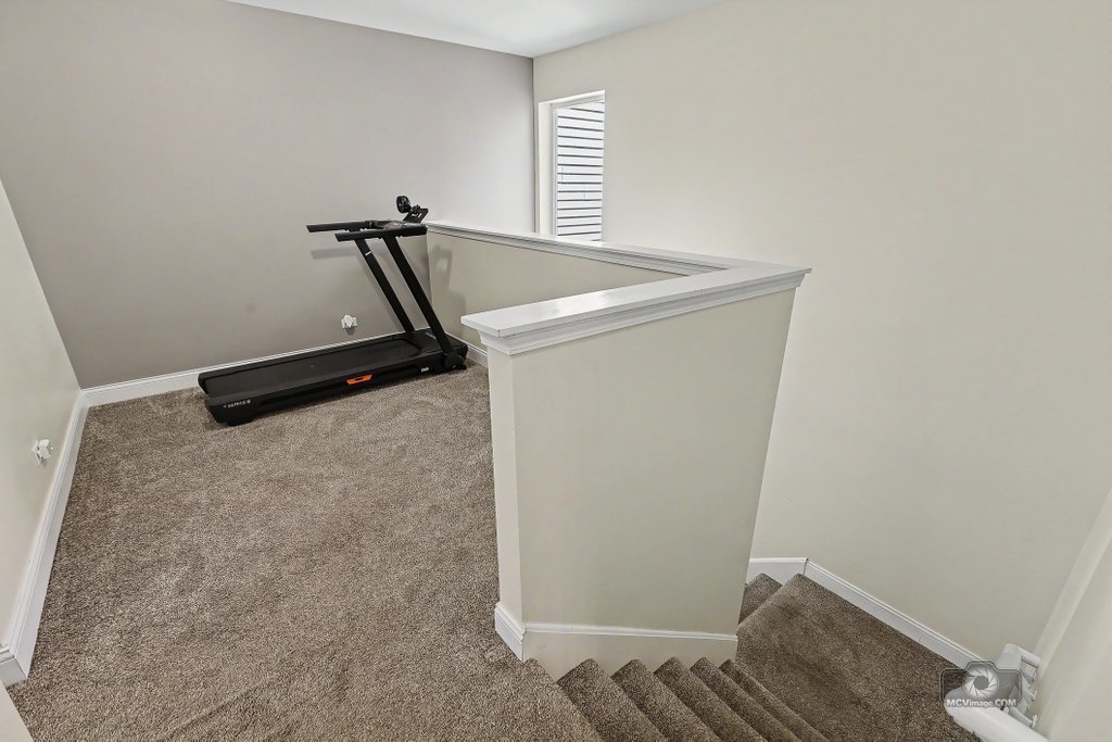 16602 Willow Walk Drive Property Photo 13