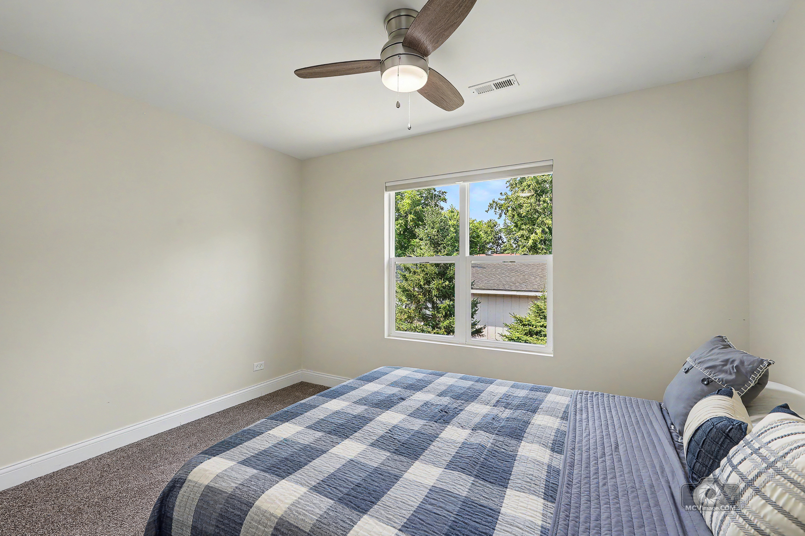 16602 Willow Walk Drive Property Photo 16