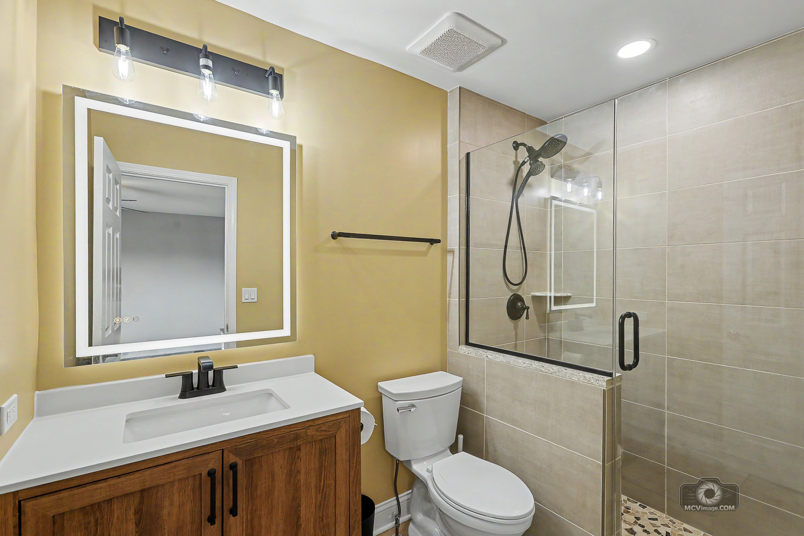 16602 Willow Walk Drive Property Photo 20