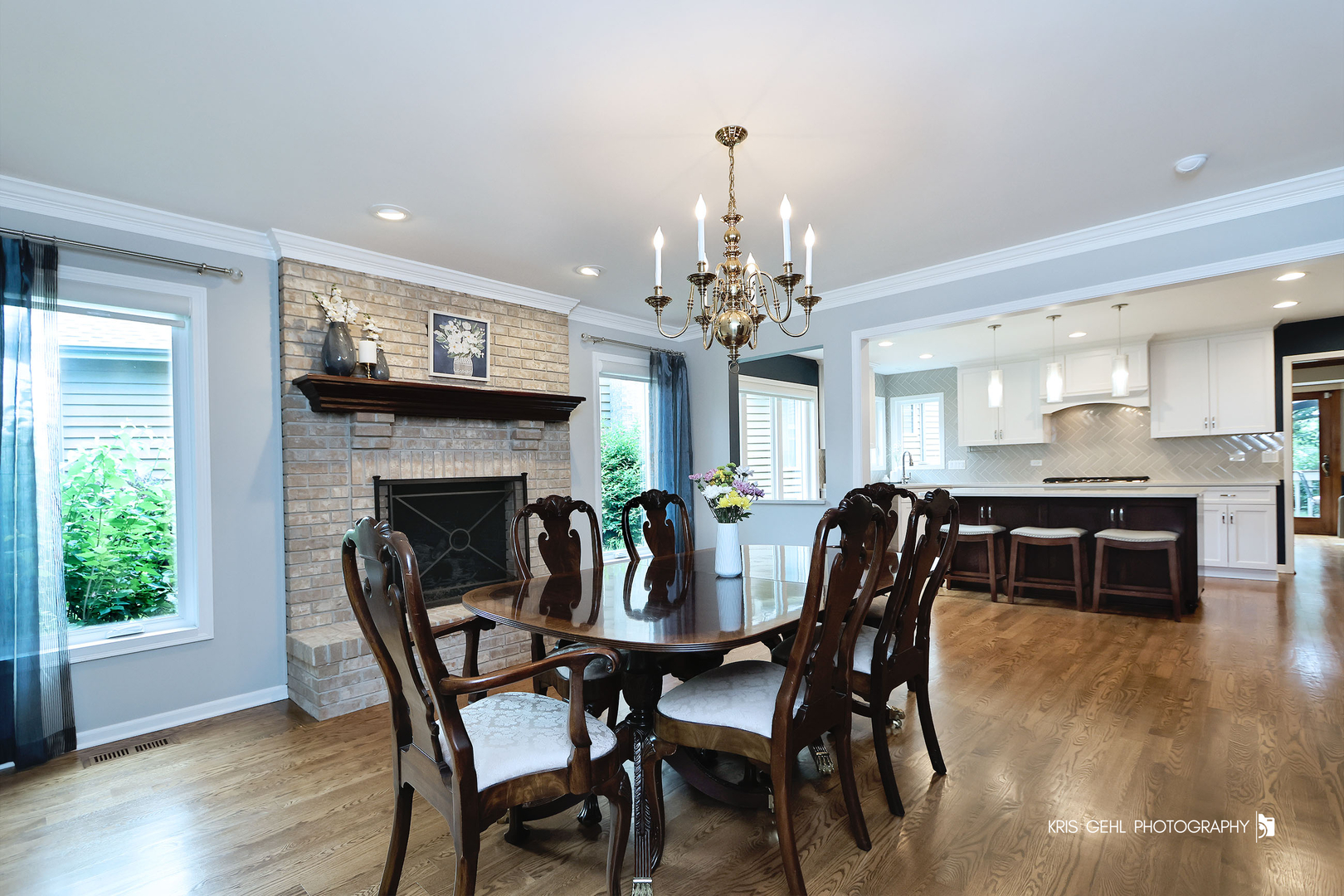 2727 Downing Court Property Photo 6