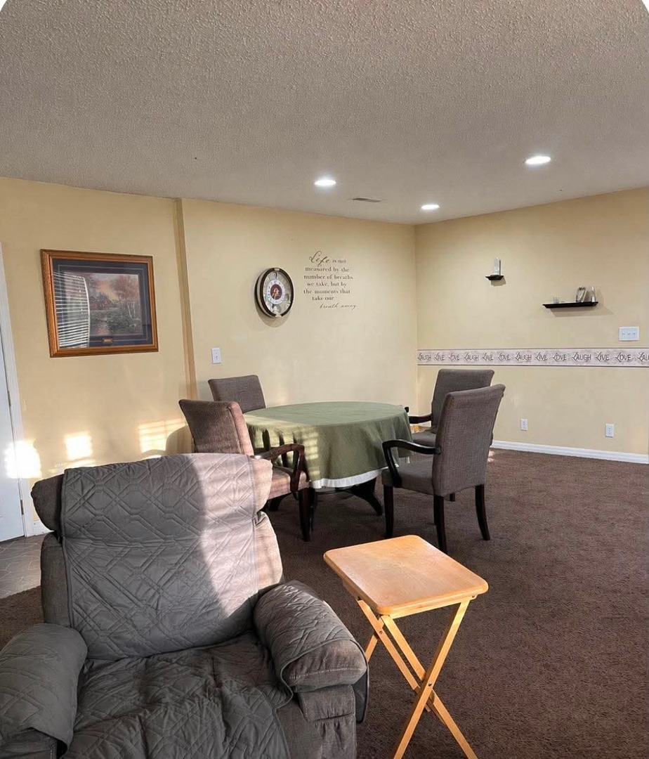 508 N Ward Street Property Photo 8