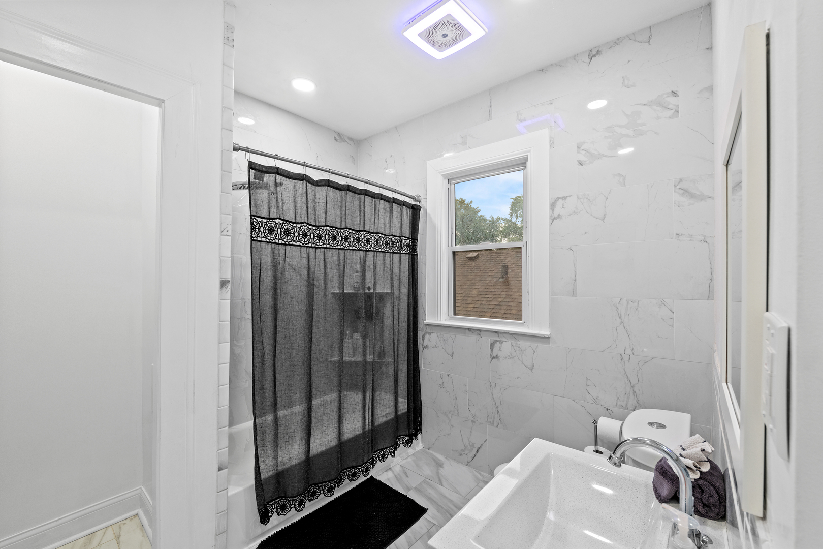 1742 W 106th Street Property Photo 17