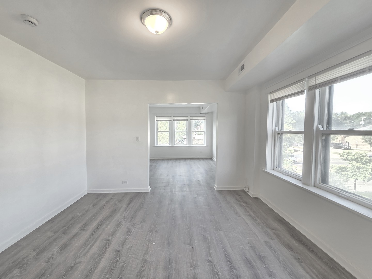 1943 W 63rd Street 2 Property Photo 5