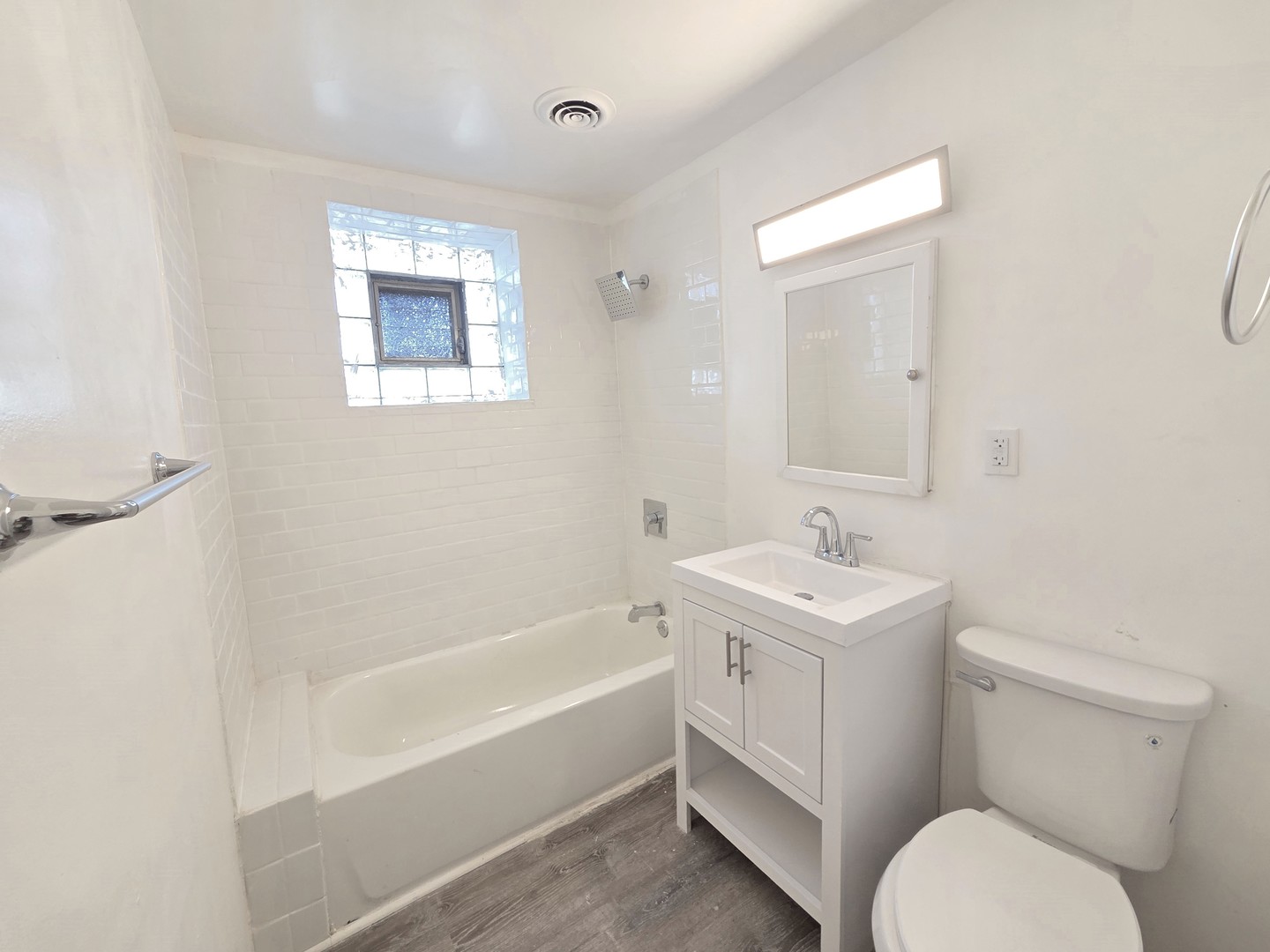 1943 W 63rd Street 2 Property Photo 15