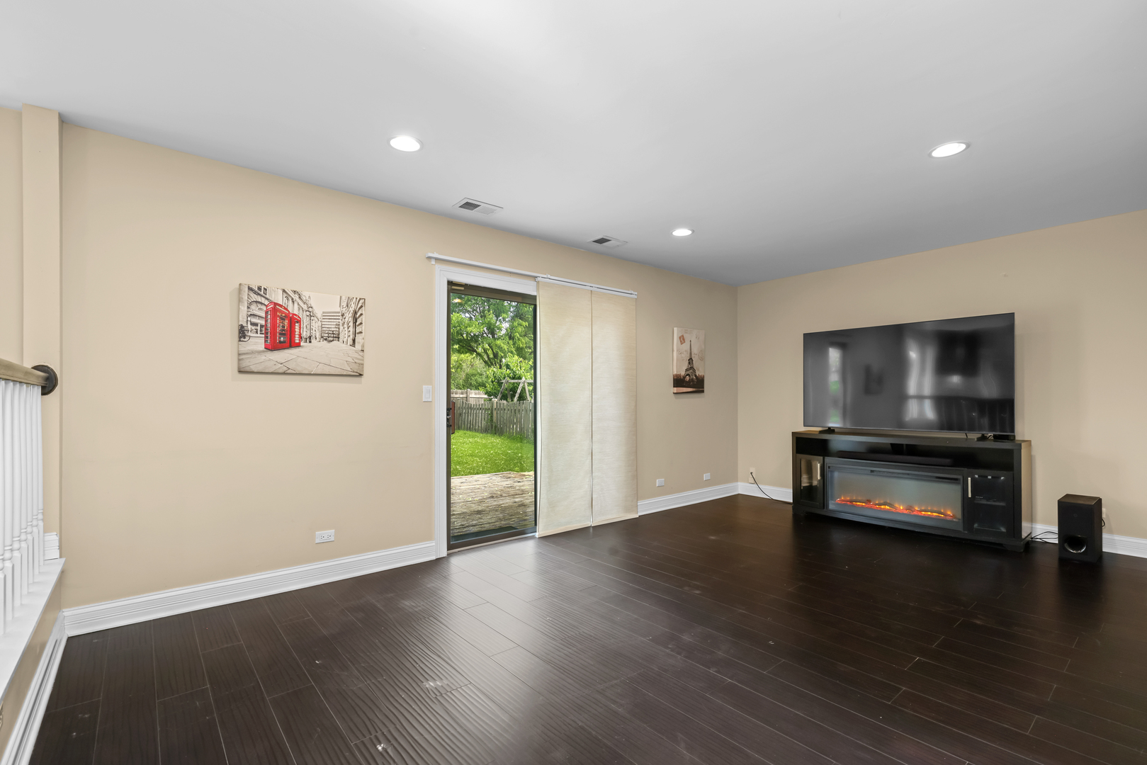 1316 W Meade Lane Property Photo 14
