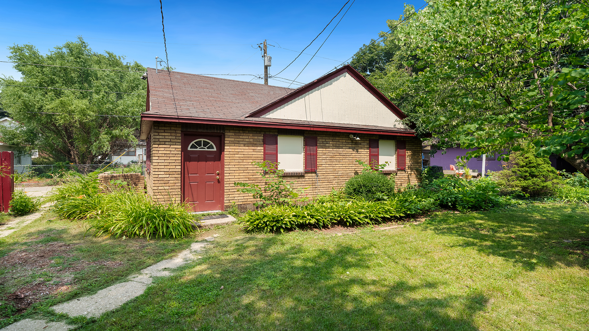 1218 Harlem Boulevard Property Photo 5