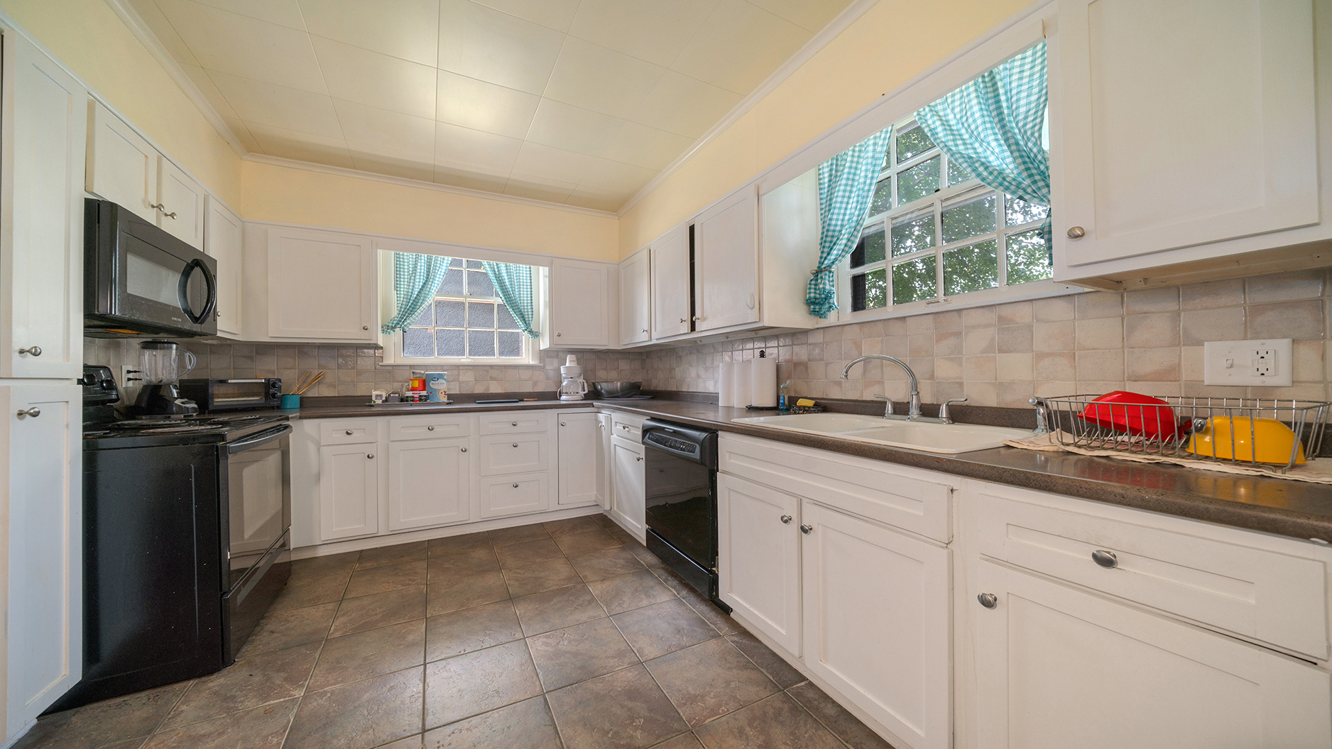 1218 Harlem Boulevard Property Photo 23