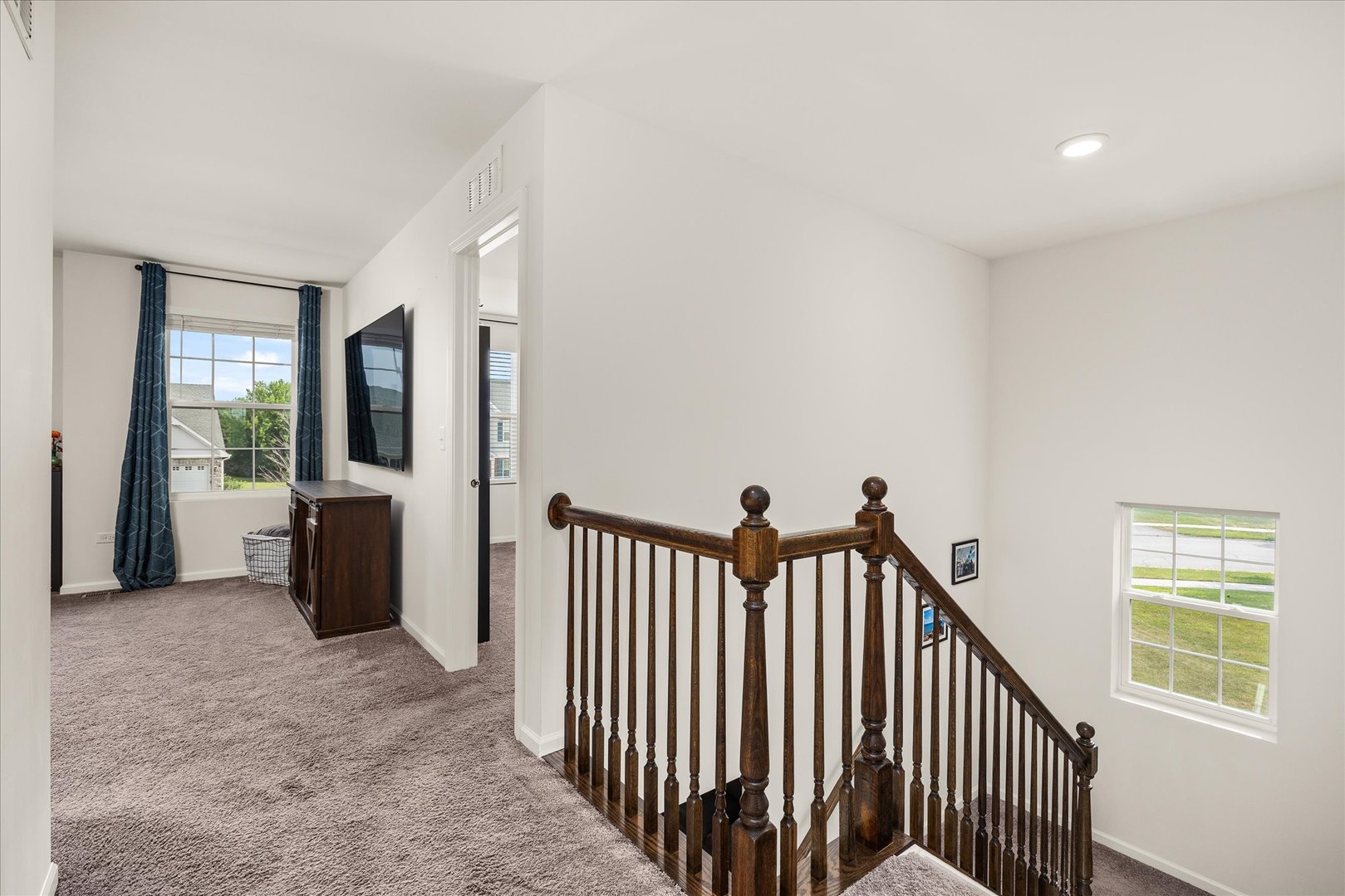 3406 Silver Falls Court Property Photo 17