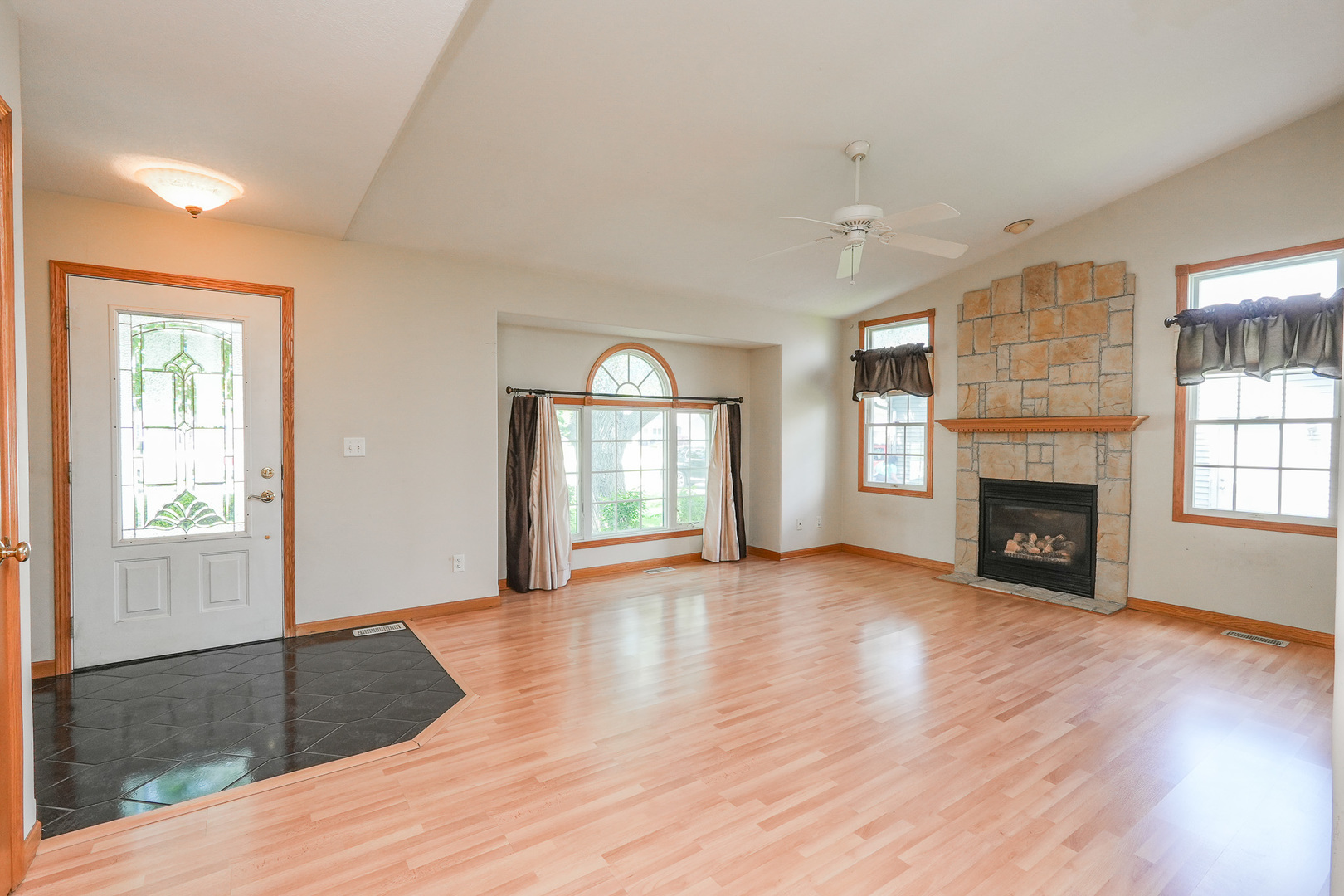 671 Diversatech Drive Property Photo 7