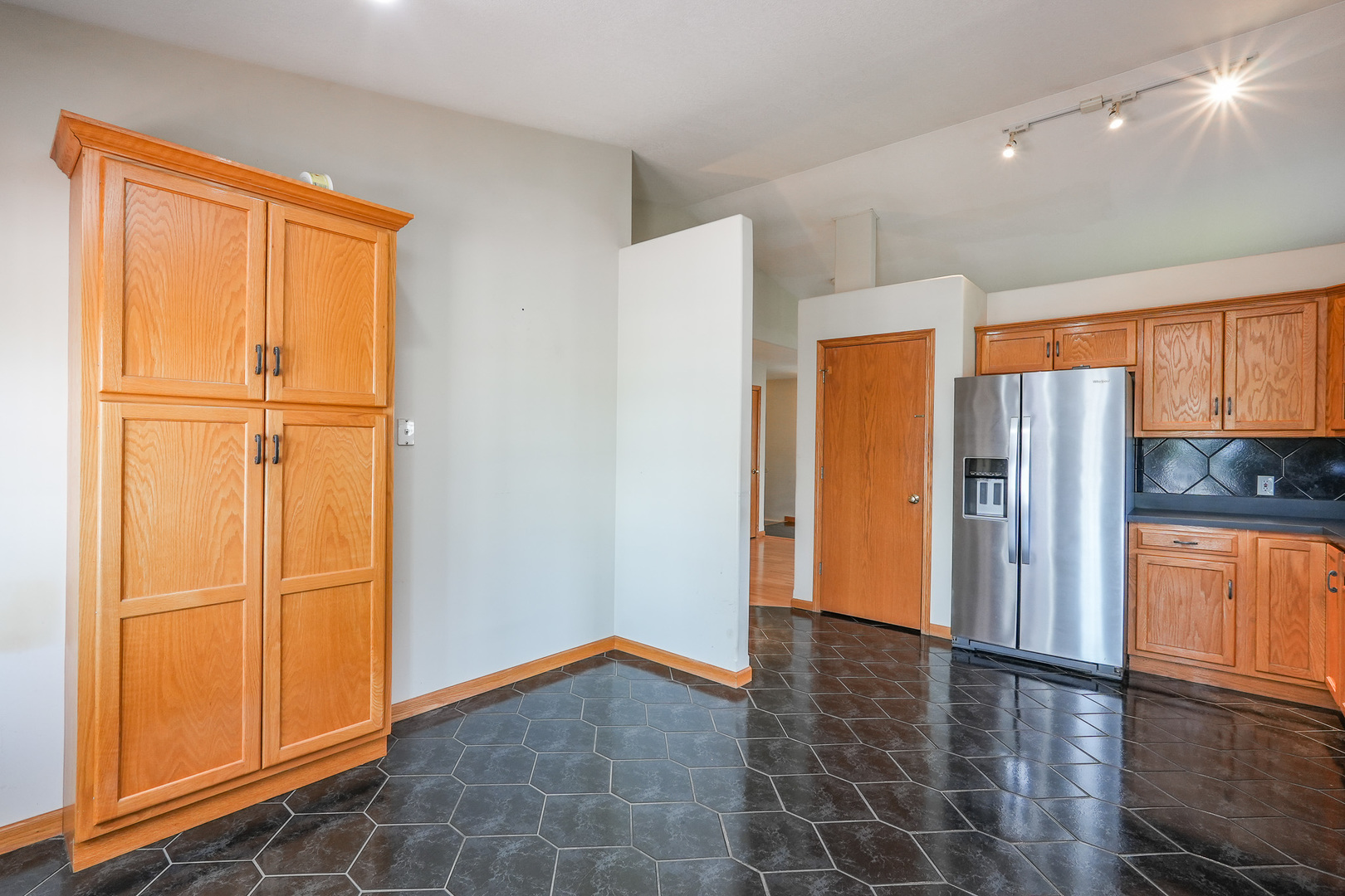 671 Diversatech Drive Property Photo 12