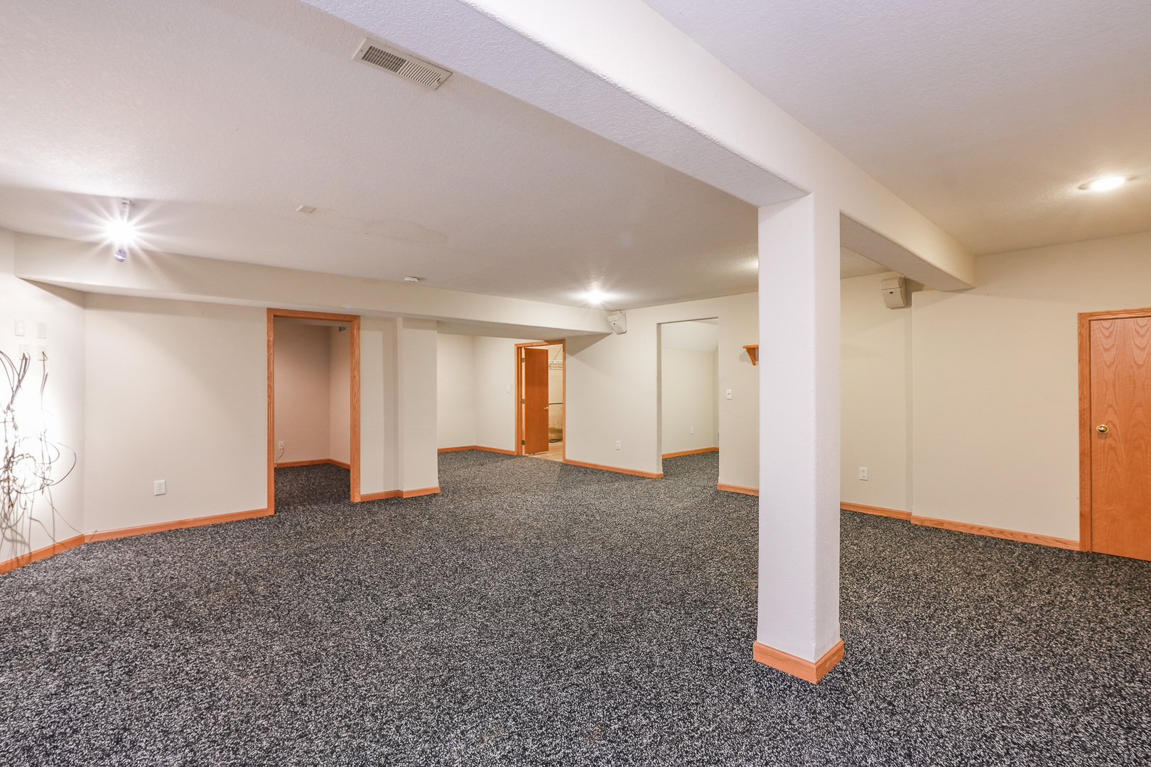 671 Diversatech Drive Property Photo 26