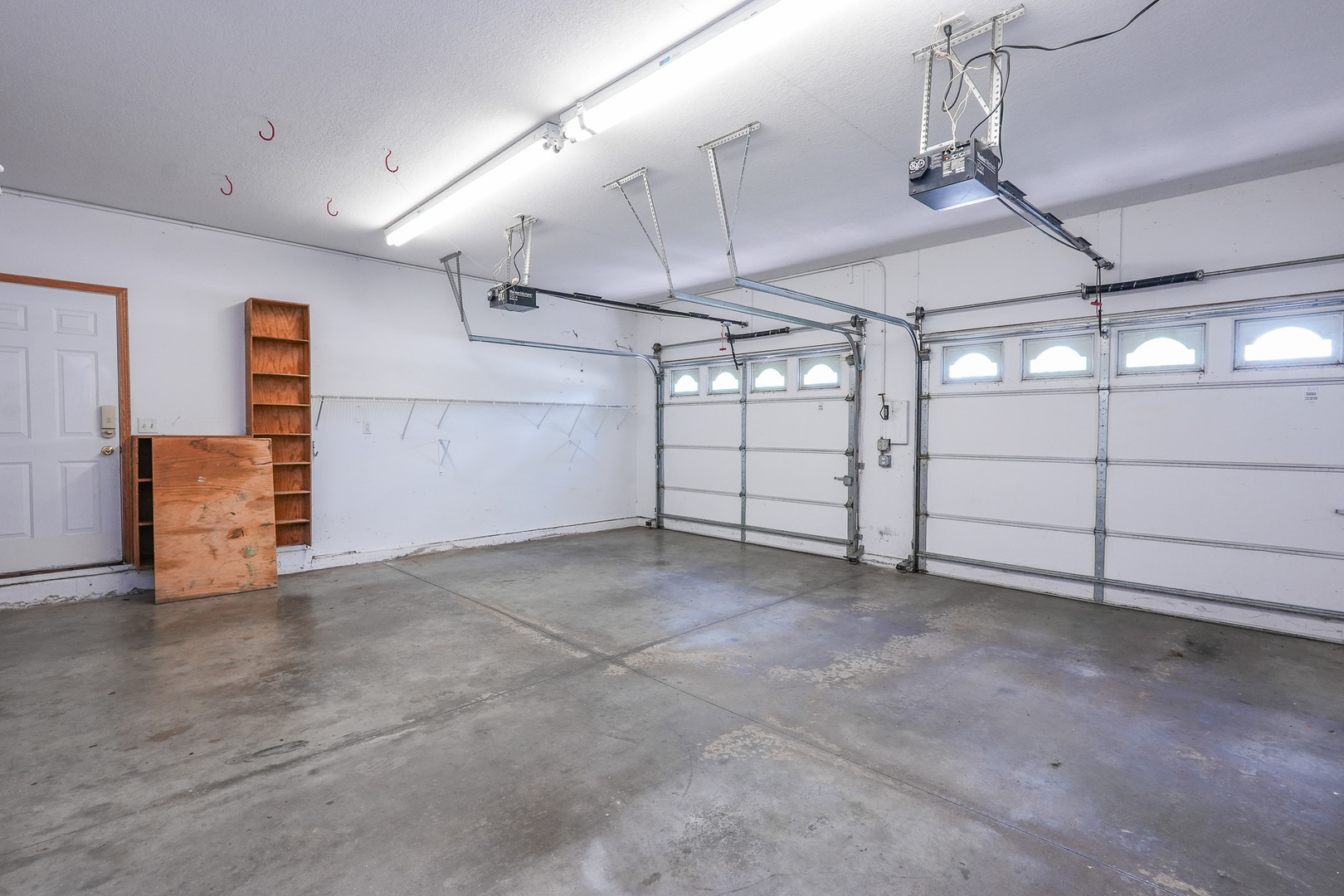 671 Diversatech Drive Property Photo 29